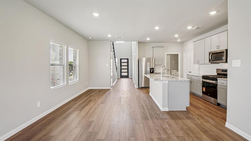 Lakehaven - Residential