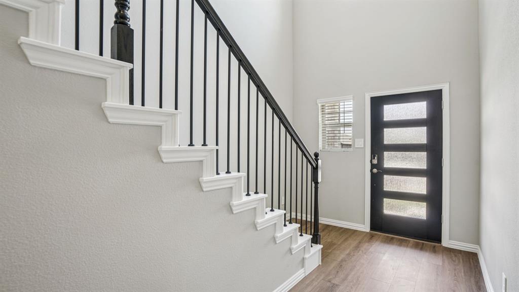 Lakehaven - Residential