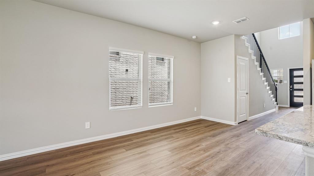 Lakehaven - Residential