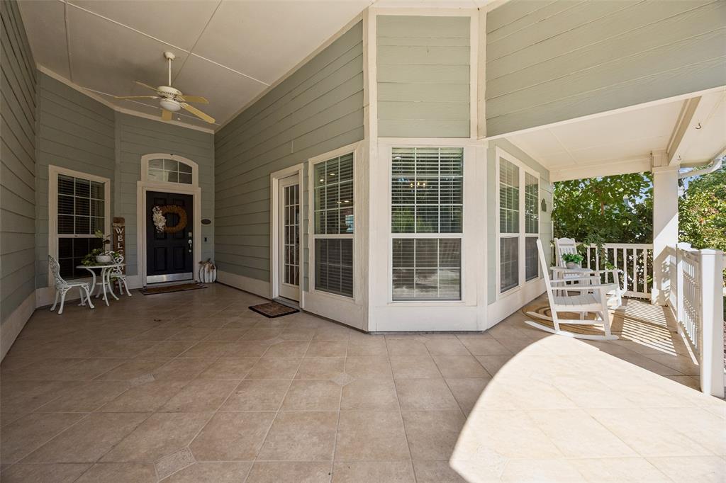 1221 Spanish Moss Drive