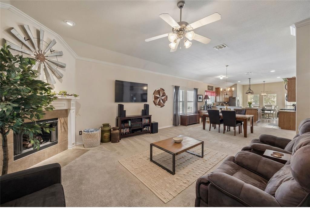 1221 Spanish Moss Drive