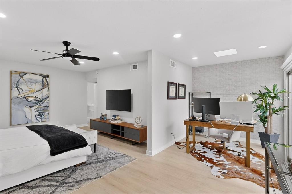 Silvertree Square Add - Residential