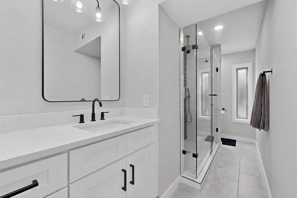 Silvertree Square Add - Residential