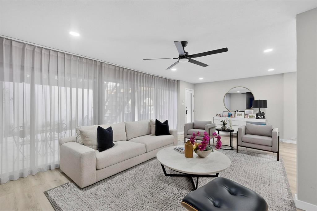 Silvertree Square Add - Residential