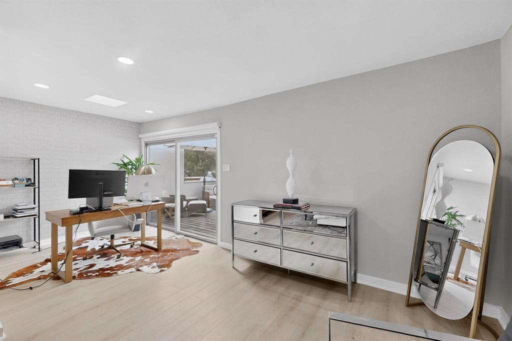 Silvertree Square Add - Residential