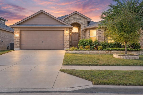 4225 TOLLCROSS LN, FORT WORTH, TX 76123 - Image abe4bc9b9b09cd7ff75599cbda11fccb/3586882584