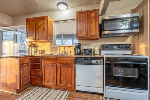 Tiny photo for 7006 River Trail, Weatherford, TX 76087 (MLS # 21020560)