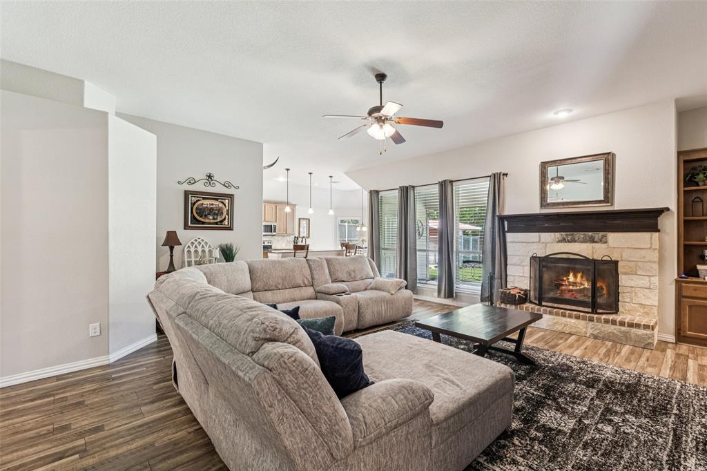 Silver Creek Manor - Residential