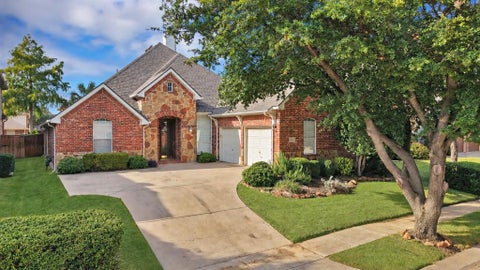 Photo of 8631 Weston Lane, Lantana, TX 76226 (MLS # 21420322)