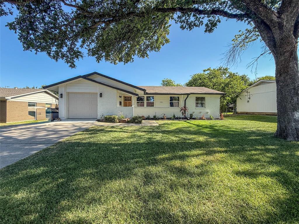 Photo 1 of 26 — 3061 Old North Road, Farmers Branch, TX 75234