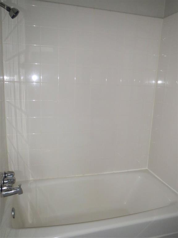 Mountain Creek Twnhs 02 - Residential