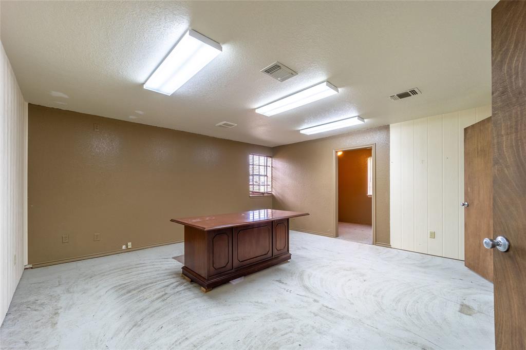 Milam Co School Land Surv Trac - Commercial Sale