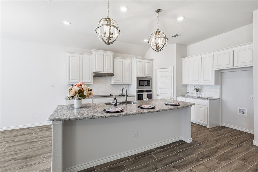 Mockingbird Hill - Residential