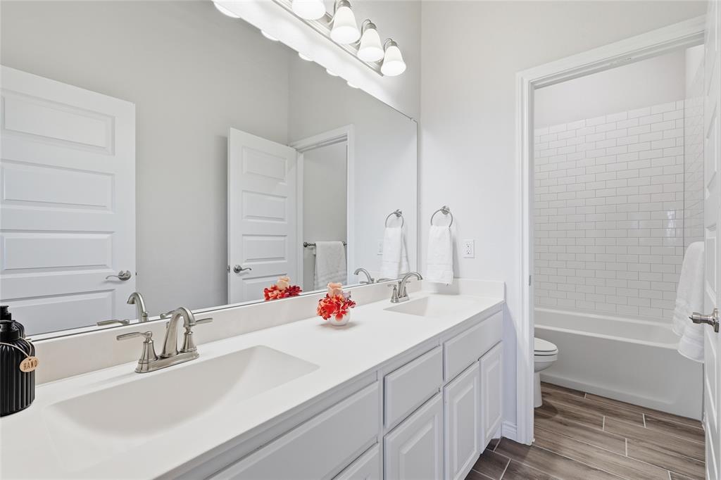 Mockingbird Hill - Residential