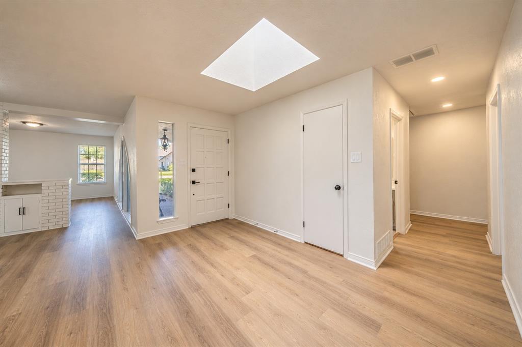 2409 Fairview Drive