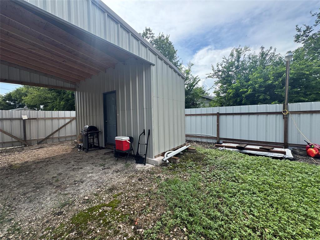 Gillam J R - Residential