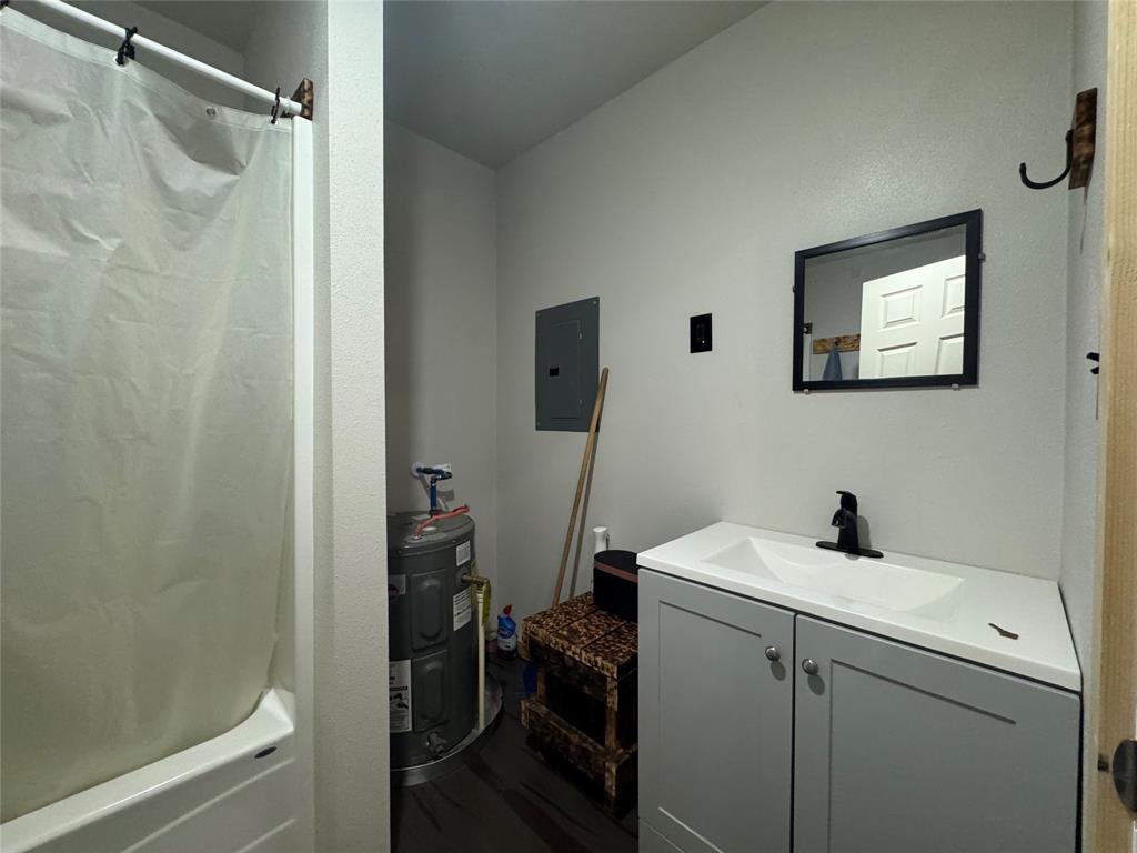 Gillam J R - Residential