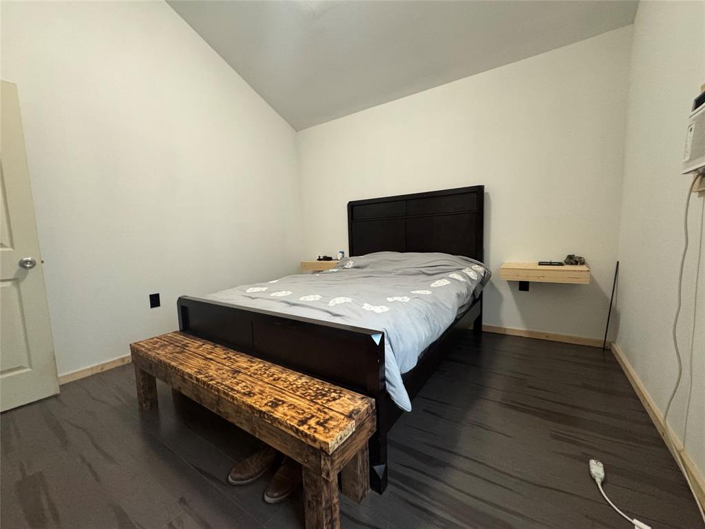 Gillam J R - Residential