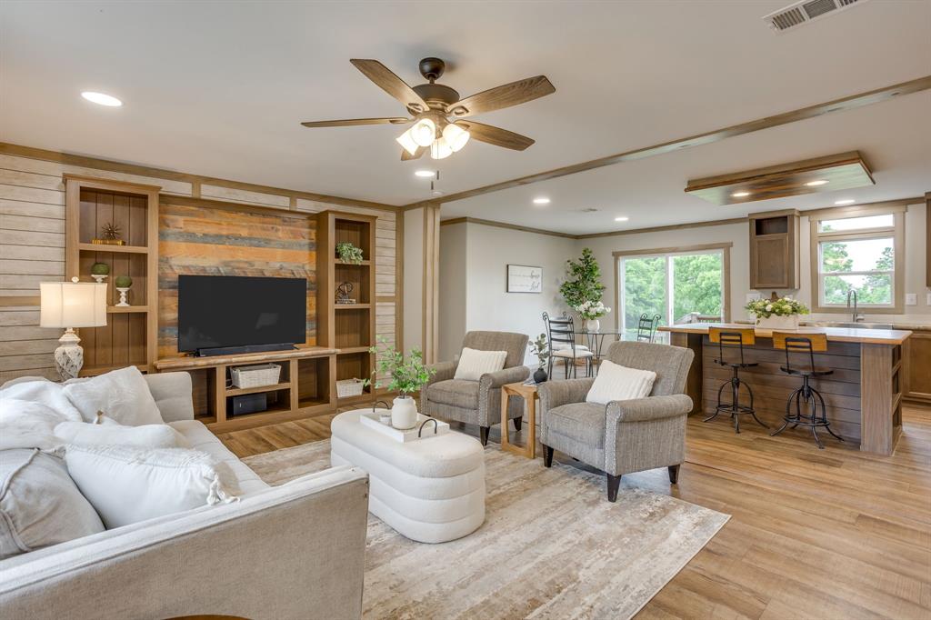 5805 County Road 312