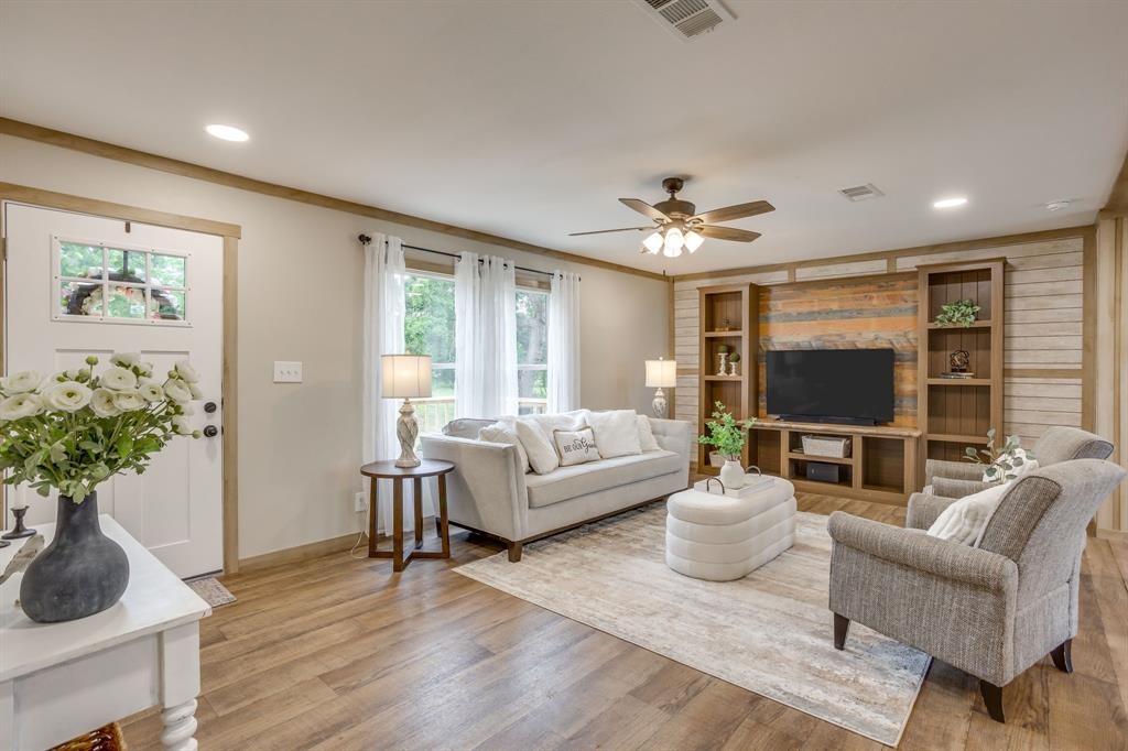 5805 County Road 312