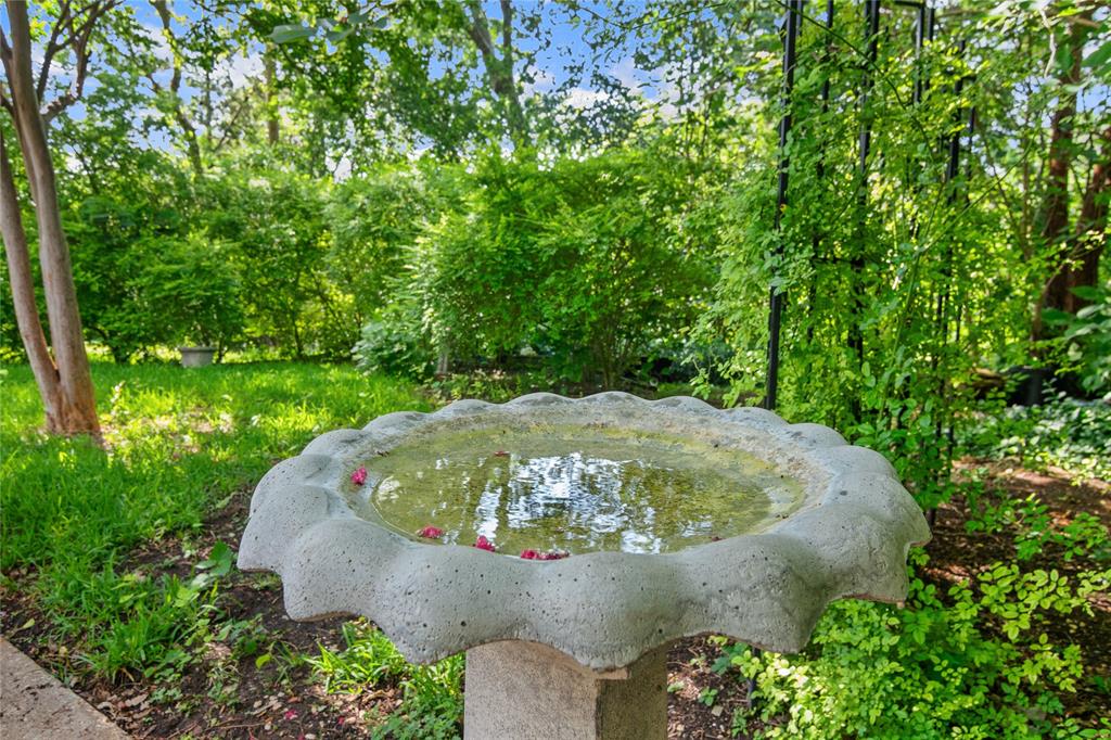 White Oaks - Residential