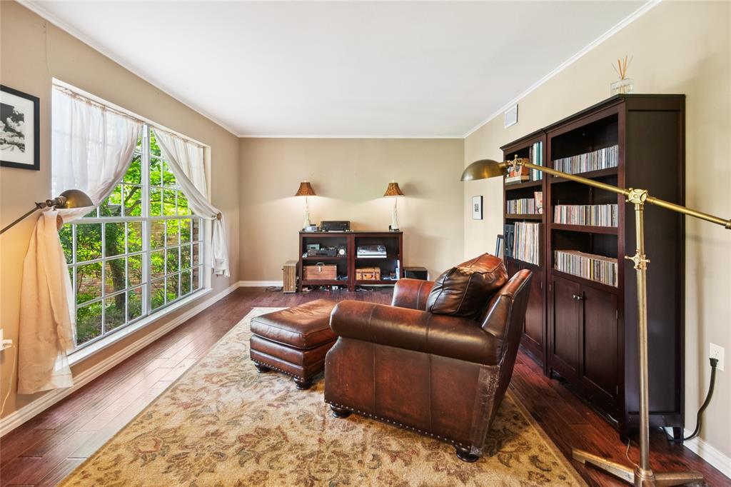 4104 Evergreen Circle