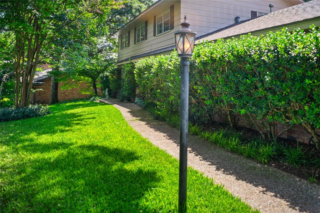 White Oaks - Residential