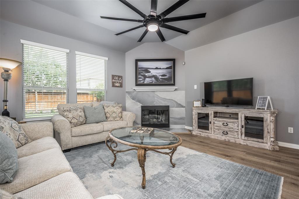 Larkspur Add - Residential