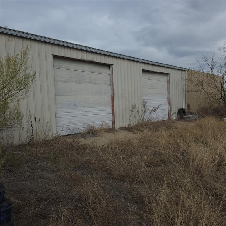 none - Commercial Sale