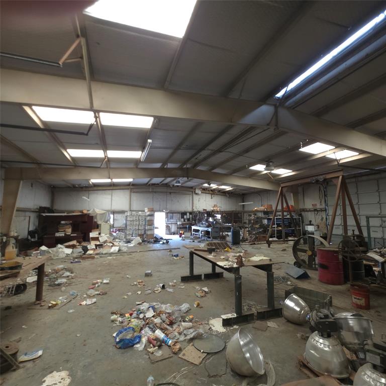 none - Commercial Sale