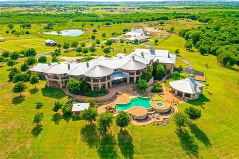 1180 McReynolds Road Sanger TX 76266