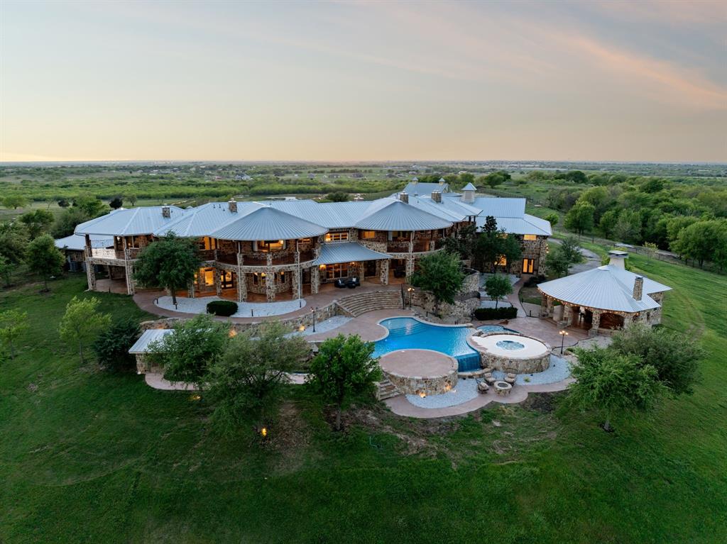 Lakeside Estates - Farm