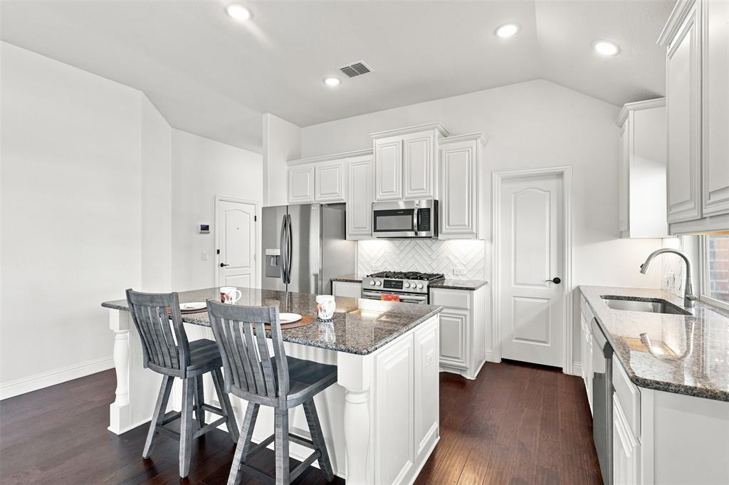 303 Pineview Lane