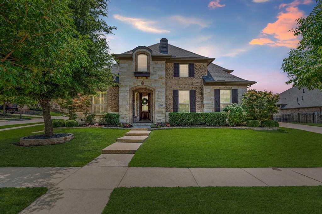 4924 Broiles Court