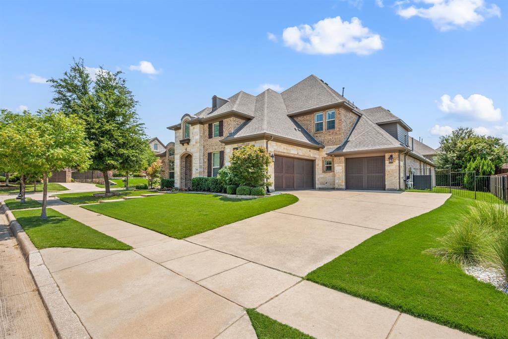 4924 Broiles Court