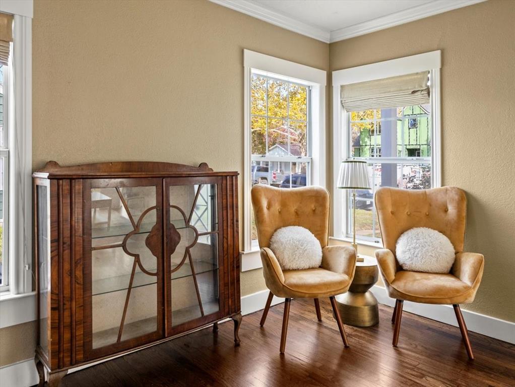 Crestwood - Residential