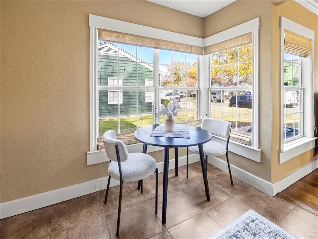 Crestwood - Residential