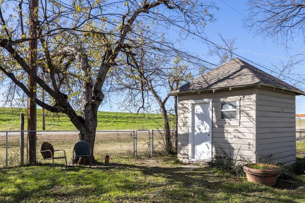 Crestwood - Residential