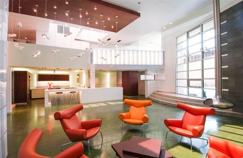 Tiny photo for 3004 Main Street, Dallas, TX 75226 (MLS # 20994246)