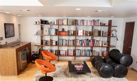 Tiny photo for 3004 Main Street, Dallas, TX 75226 (MLS # 20994246)