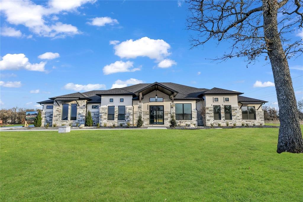 744 Cooper Trail