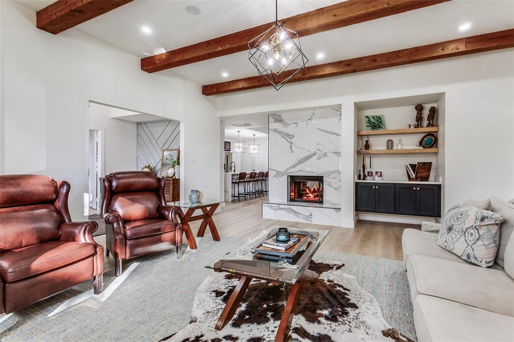 1116 Grassmere Drive