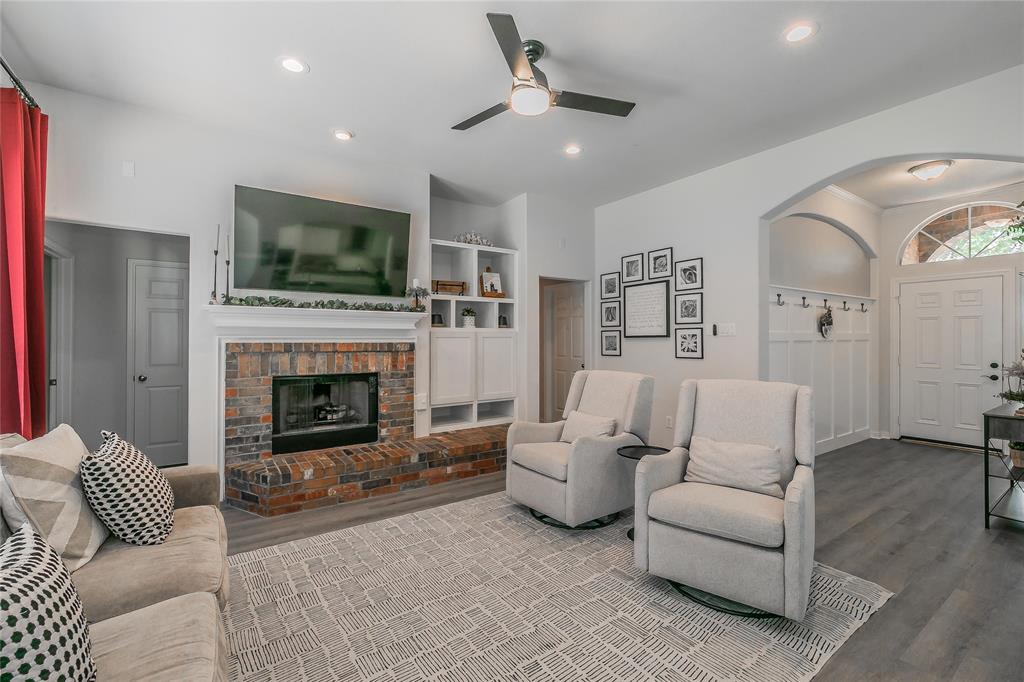 Carriage Gate - Residential