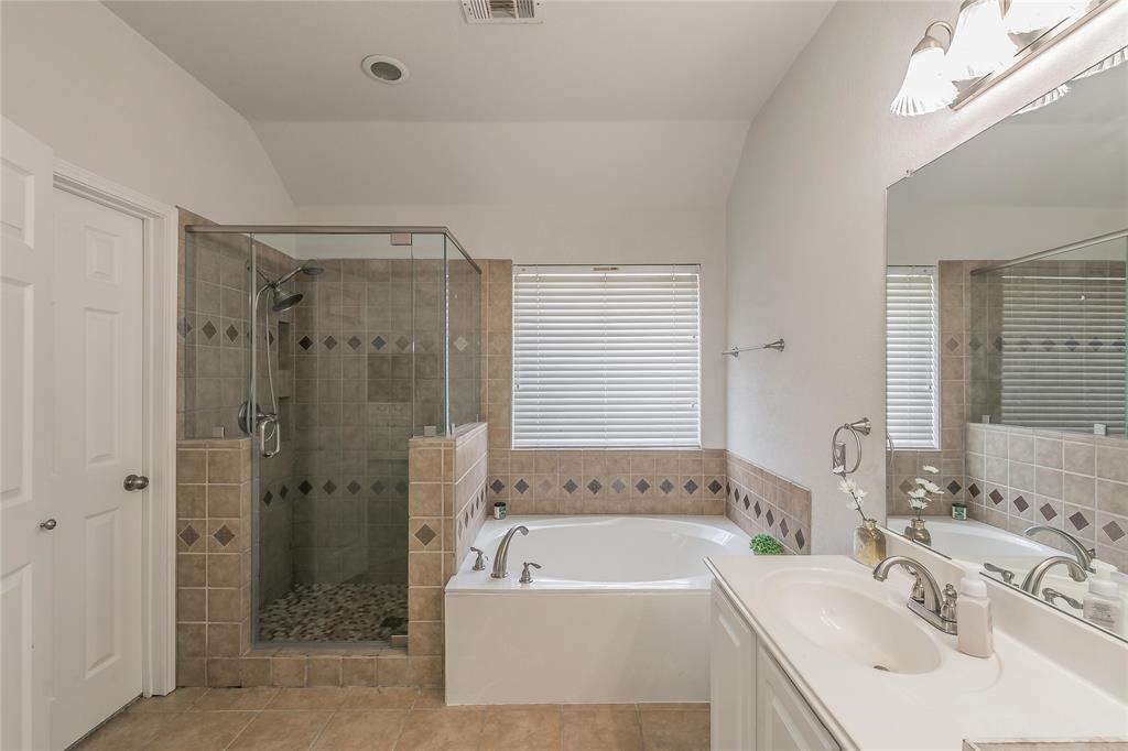 Carriage Gate - Residential