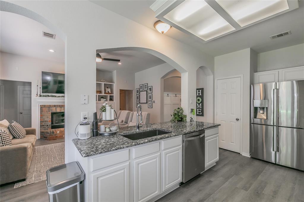 Carriage Gate - Residential