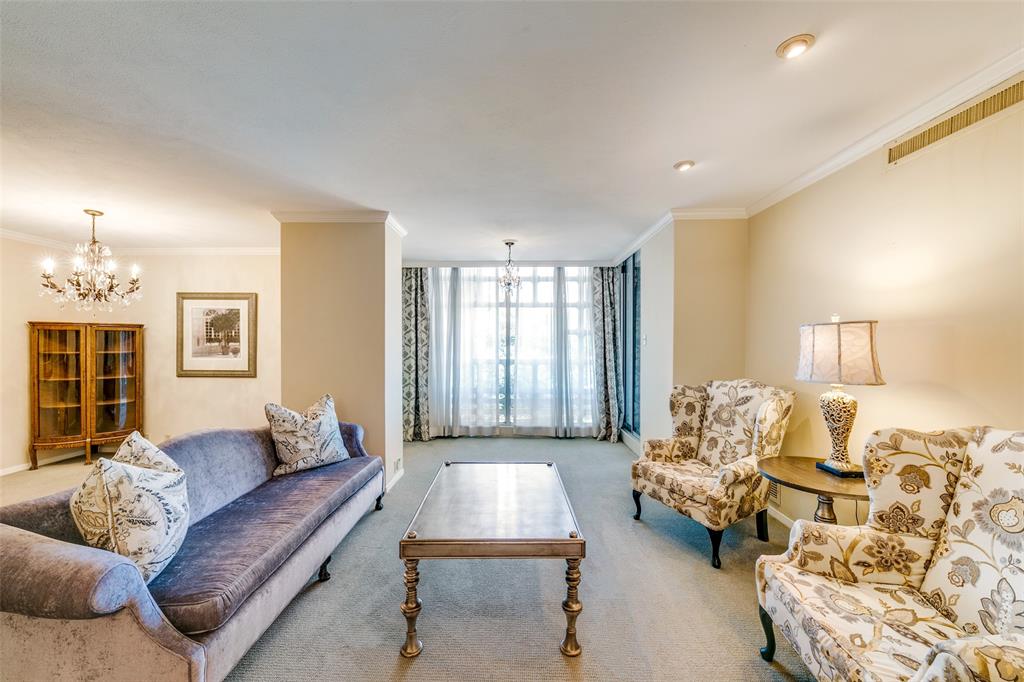 3525 Turtle Creek Boulevard 3C