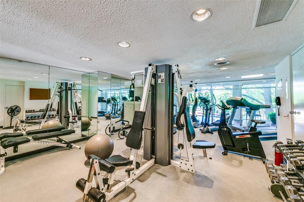 3525 Condominiums - Residential