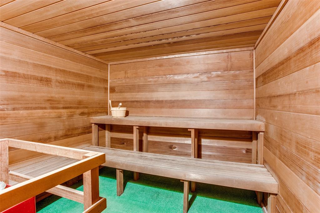 3525 Condominiums - Residential