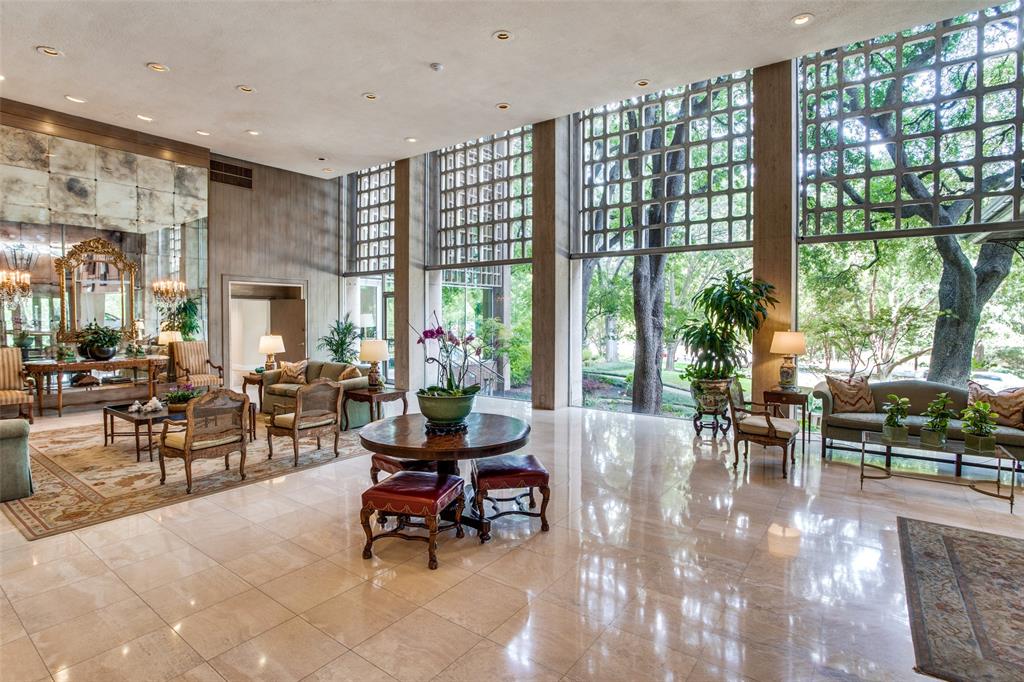 3525 Turtle Creek Boulevard 3C