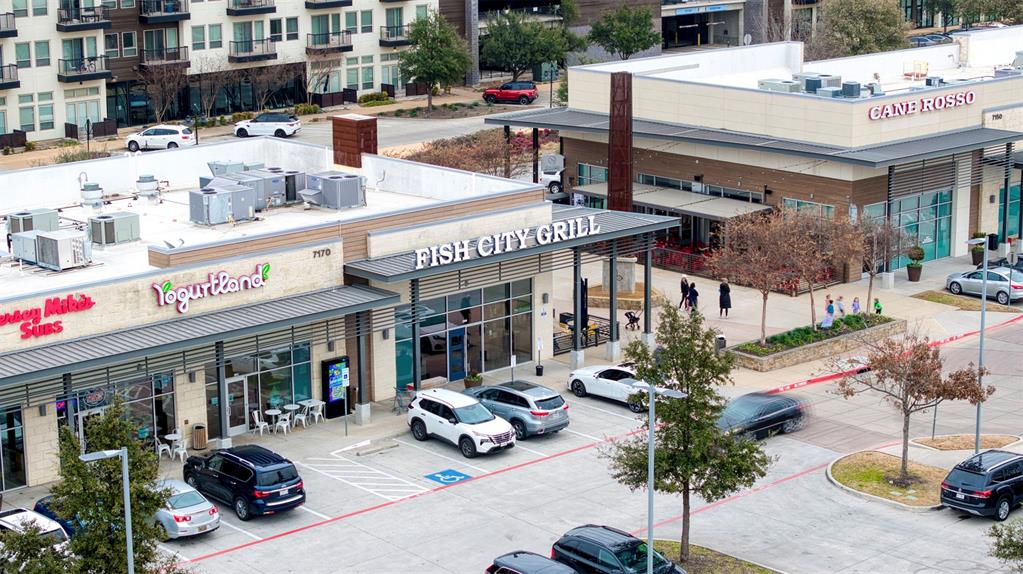 Trinity Royal Condos - Residential